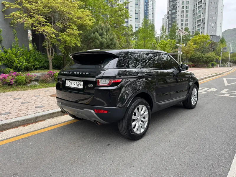 Land Rover RANGE ROVER EVOQUE