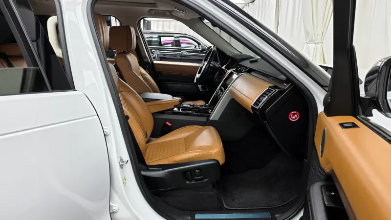 Land Rover DISCOVERY