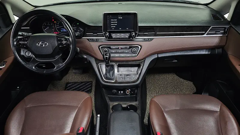 Hyundai Grand Starex