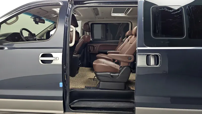 Hyundai Grand Starex