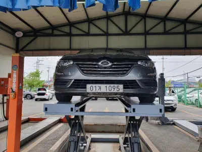 Renault SM6
