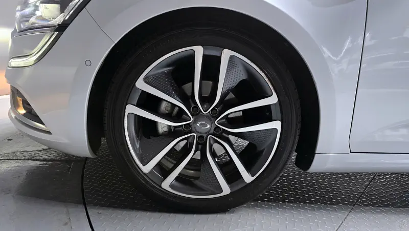 Renault Samsung SM6