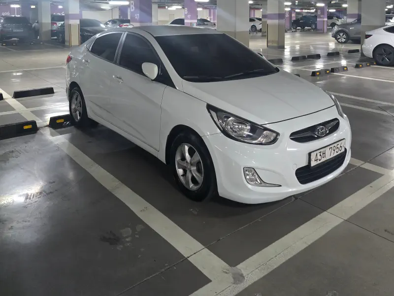 Hyundai Accent