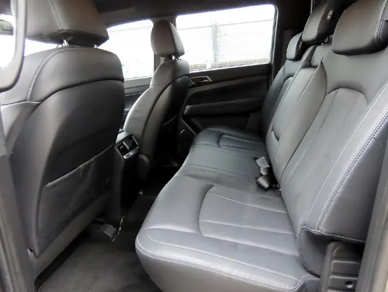 SsangYong Rexton Sports