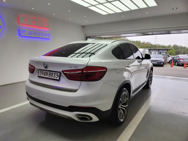 BMW X6