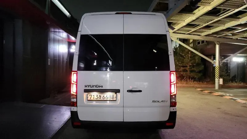 Hyundai H1