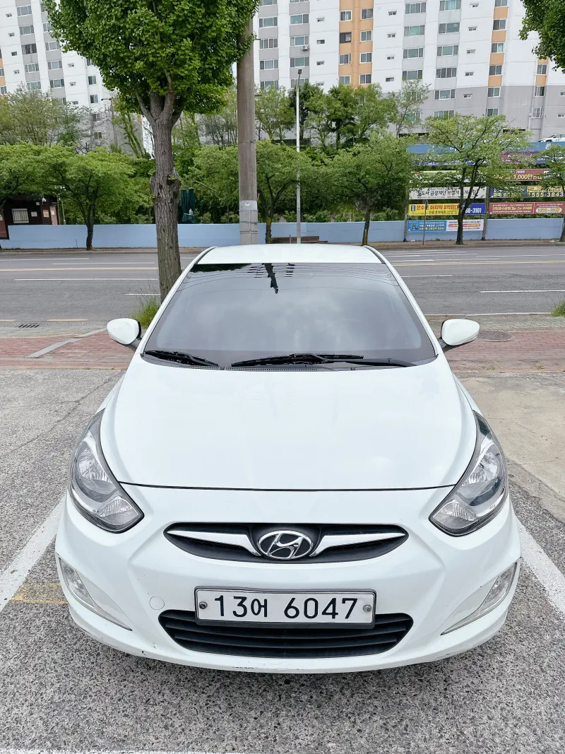 Hyundai Accent