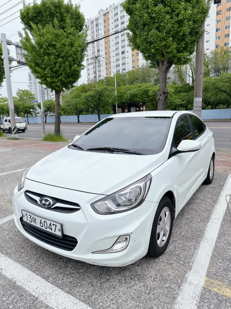 Hyundai Accent