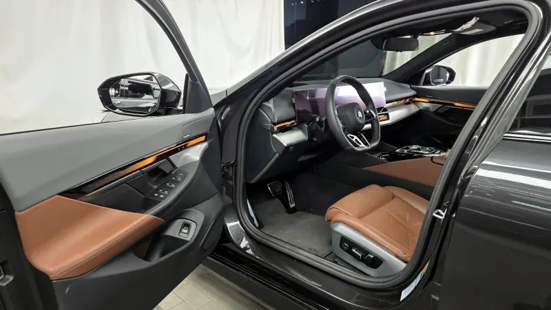 BMW i5