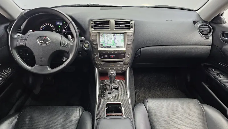 Lexus IS250