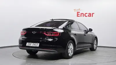 Renault SM6