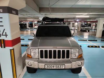 Jeep Commander