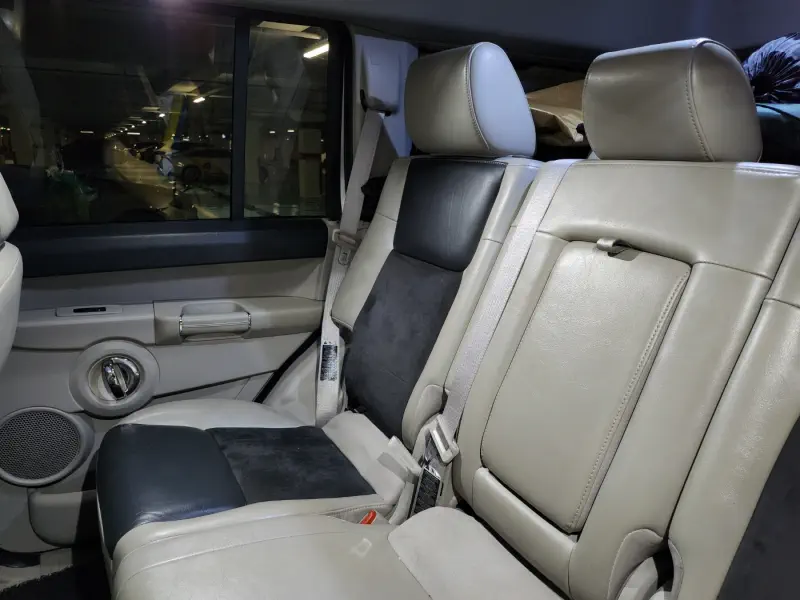 Jeep Commander