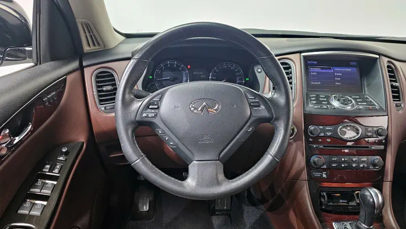 Infiniti QX50