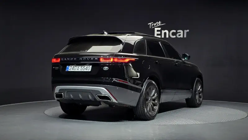 Land Rover RANGE ROVER VELAR