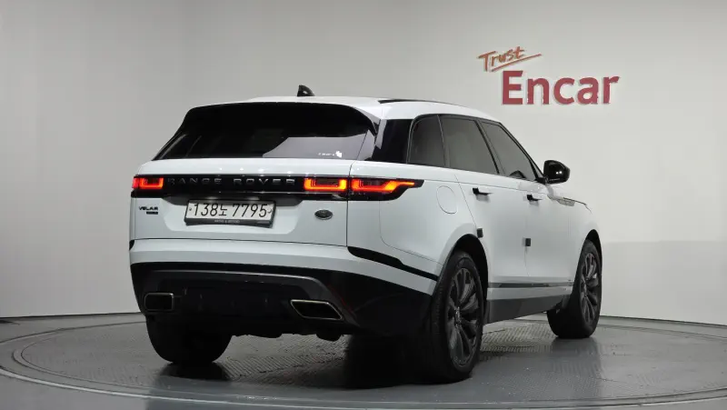 Land Rover RANGE ROVER VELAR