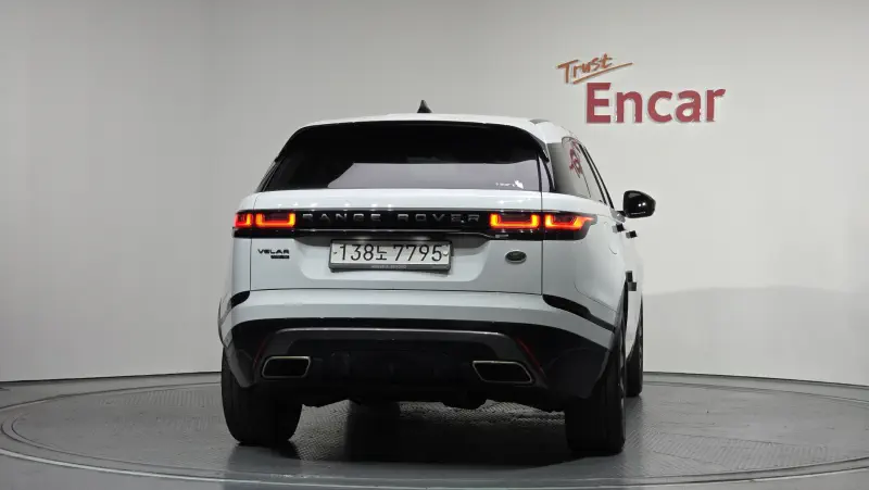 Land Rover RANGE ROVER VELAR
