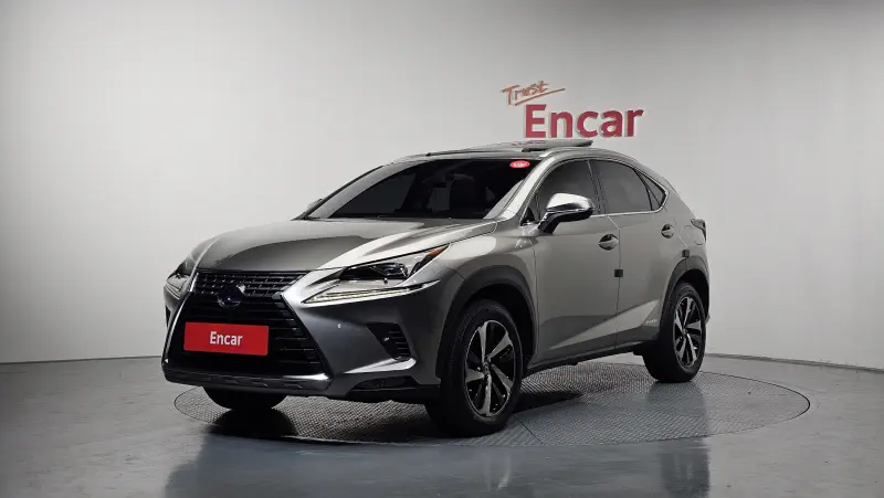 Lexus NX300h
