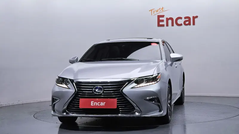 Lexus ES300h