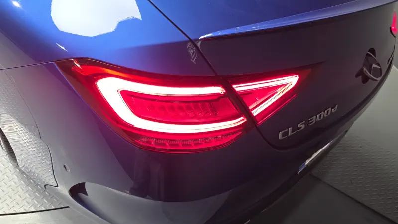 Mercedes-Benz CLS-Class