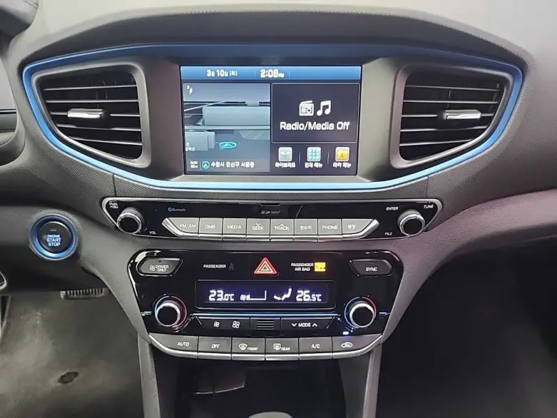 Hyundai Ioniq