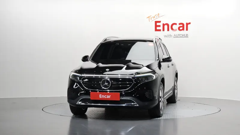 Mercedes-Benz EQB