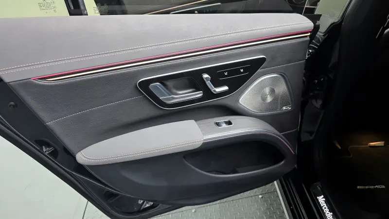 Mercedes-Benz EQS