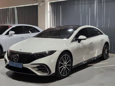 Mercedes-Benz EQS