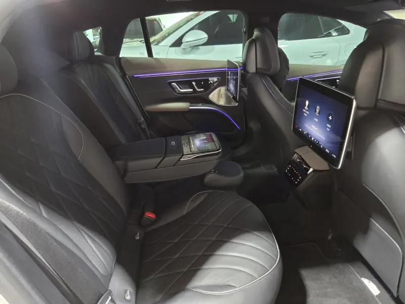 Mercedes-Benz EQS