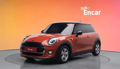 Mini Hatch 2019, 1.5 л, 58 093 км — купить с аукциона Кореи