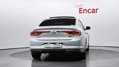 Renault SM6