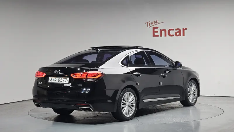 Hyundai Aslan