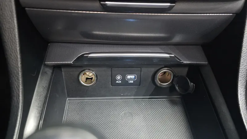 Hyundai Aslan