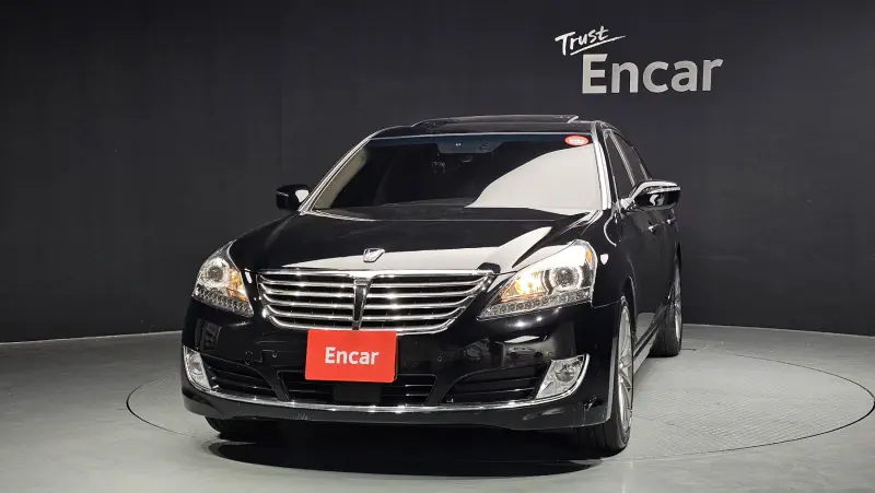 Hyundai Equus