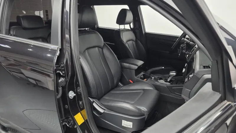 SsangYong Rexton Sports Khan