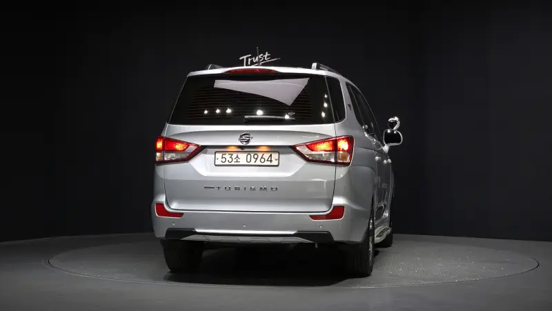 SsangYong Korando Turismo