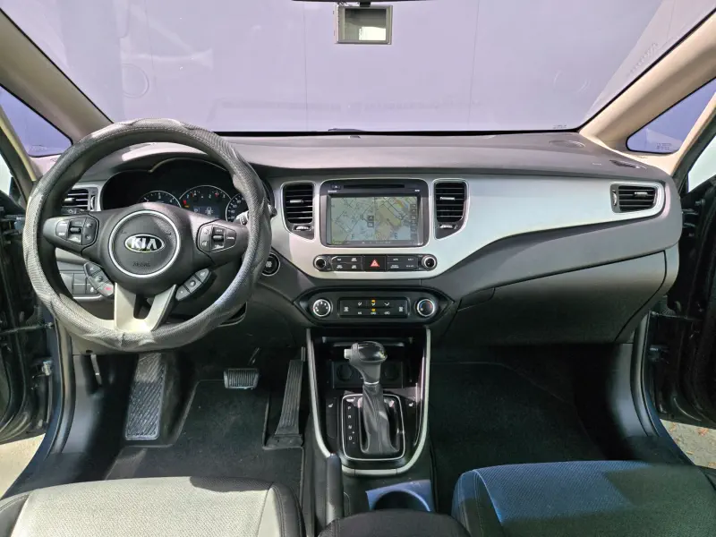Kia Carens