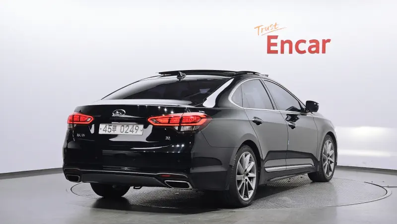 Hyundai Aslan