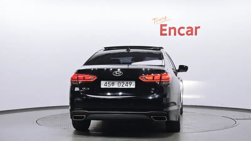 Hyundai Aslan
