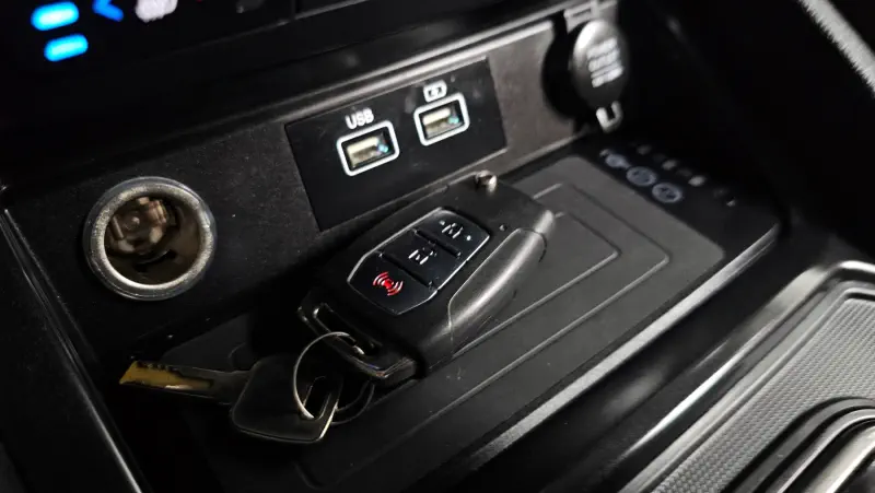 SsangYong Rexton Sports Khan