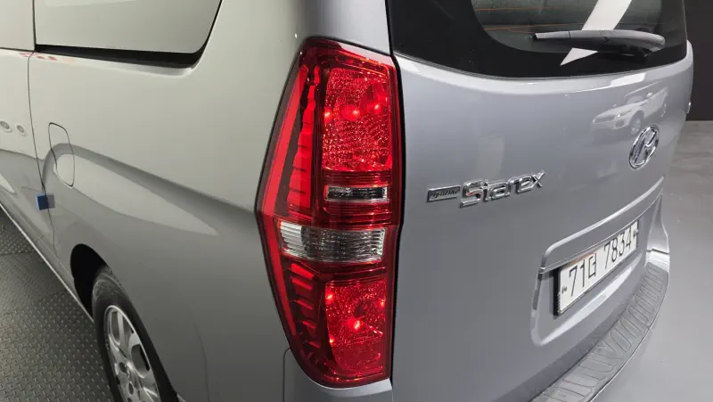 Hyundai Grand Starex