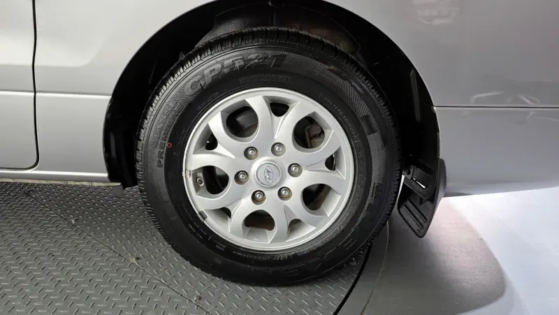 Hyundai Grand Starex