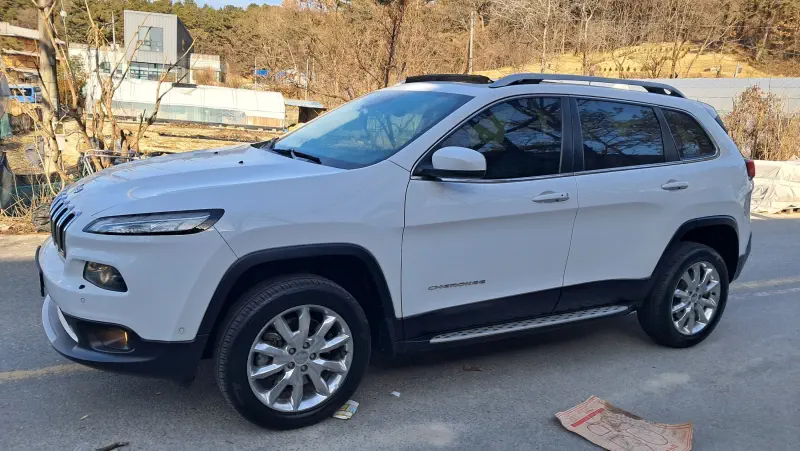 Jeep Cherokee