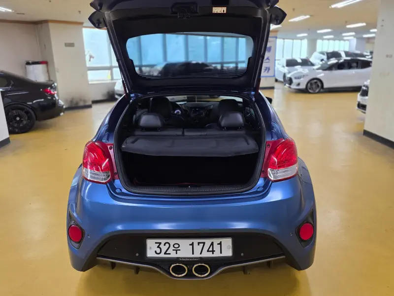 Hyundai Veloster