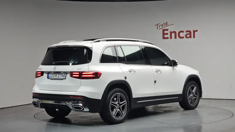 Mercedes-Benz GLB-Class