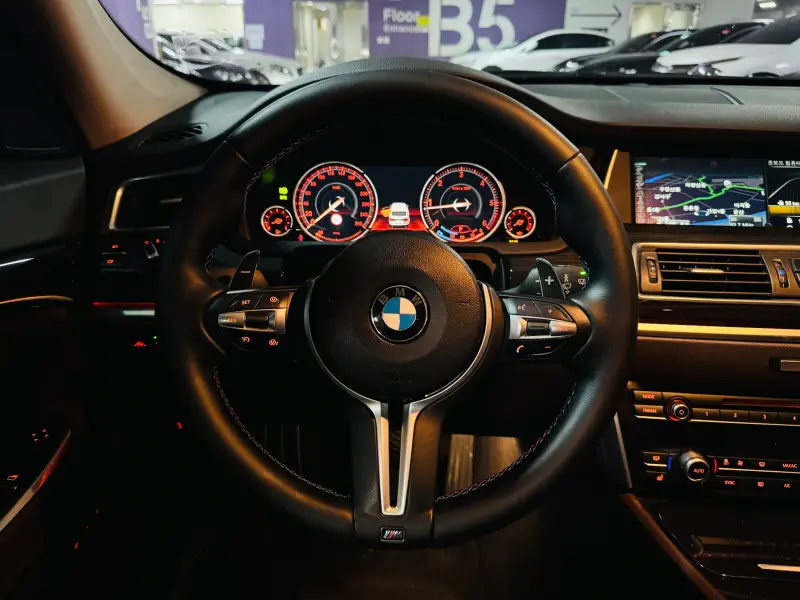 BMW 5-Series Gran Turismo