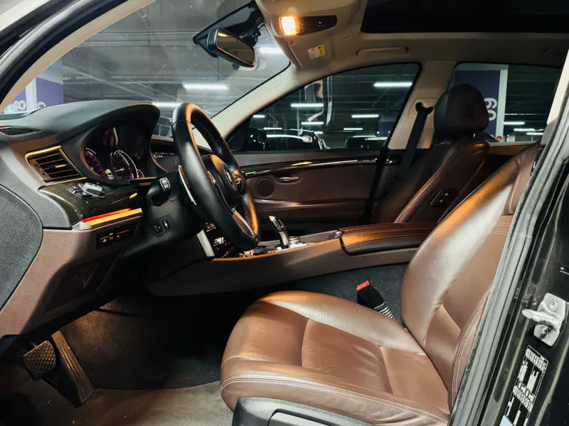 BMW 5-Series Gran Turismo