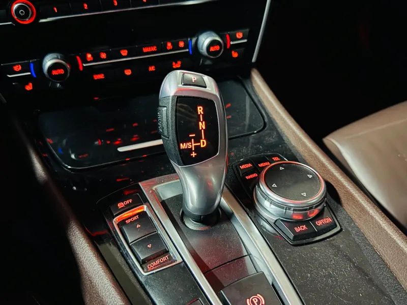 BMW 5-Series Gran Turismo