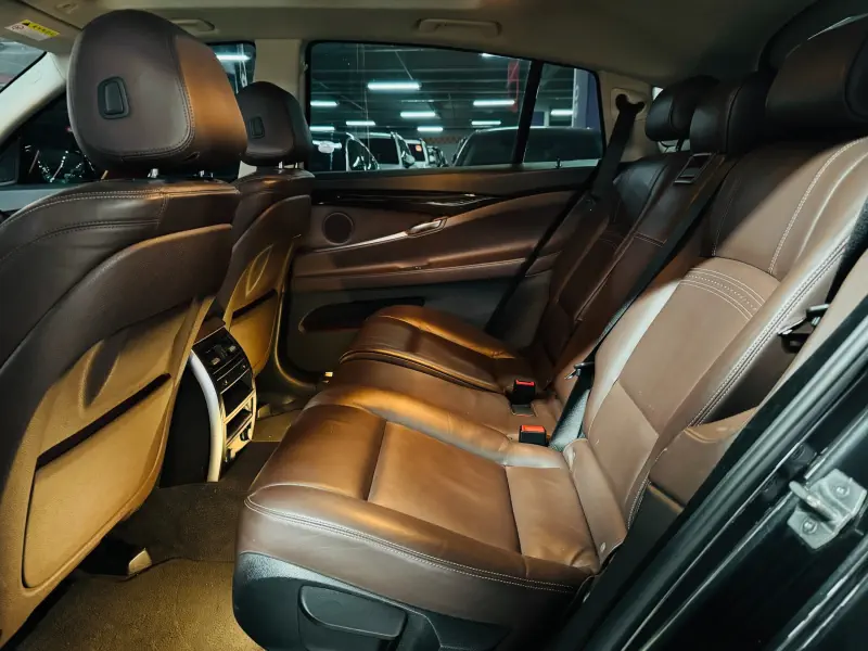 BMW 5-Series Gran Turismo