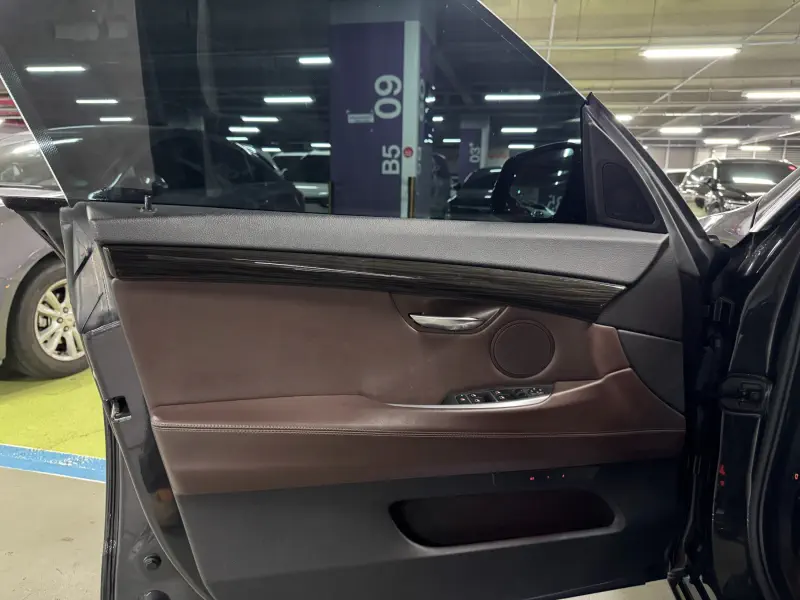 BMW 5-Series Gran Turismo